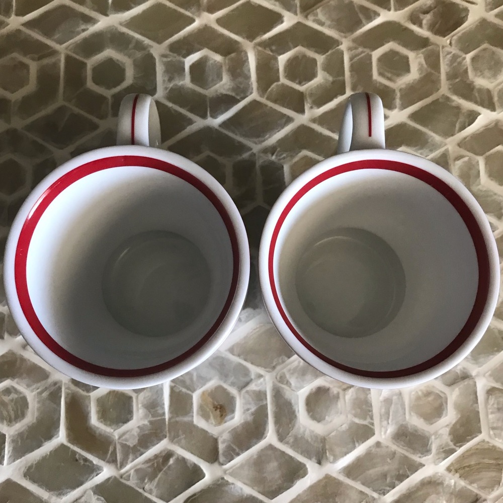 Starbucks set of 2 12 oz. matching coffee mugs - Picture 7 of 9
